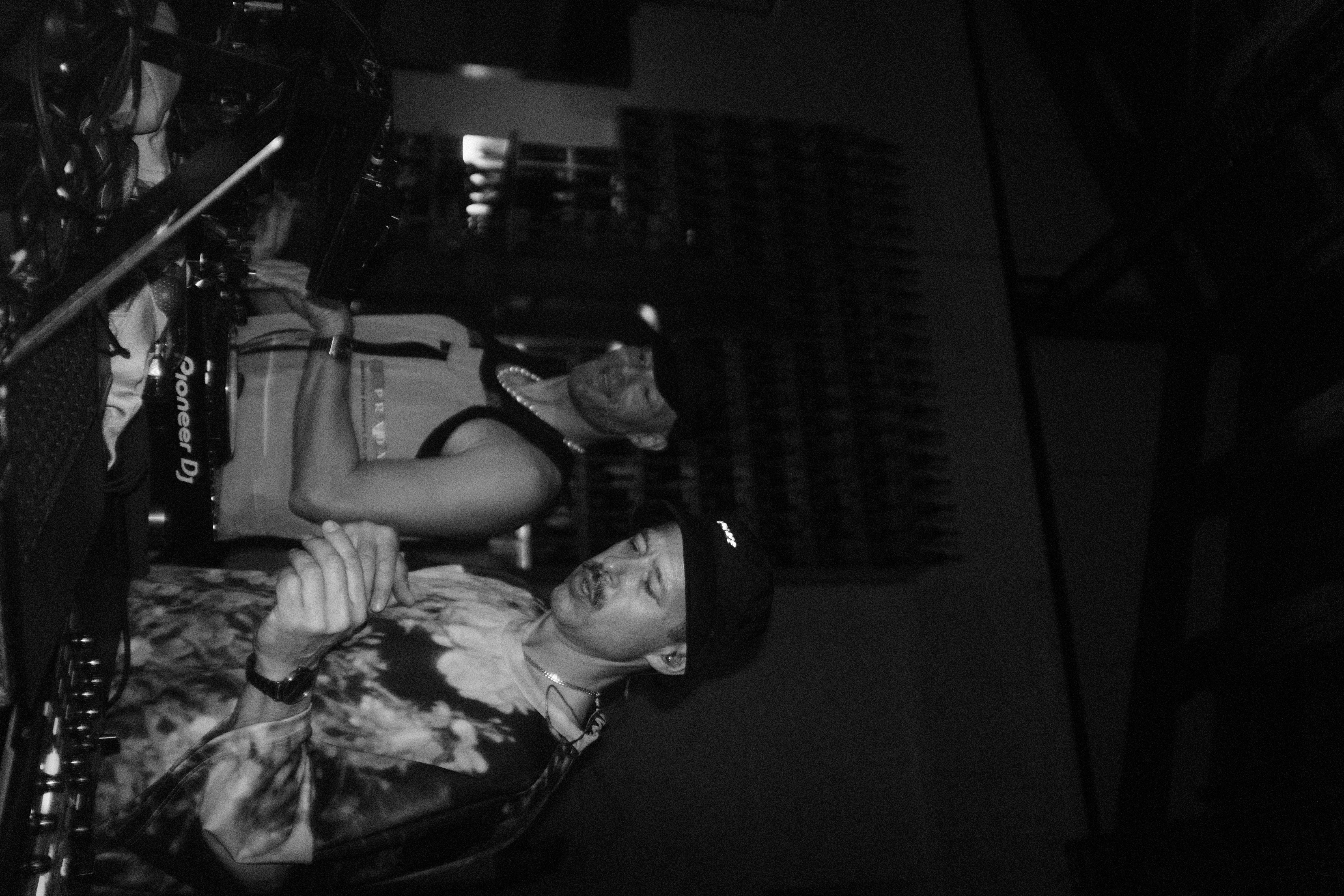 Photograph 005